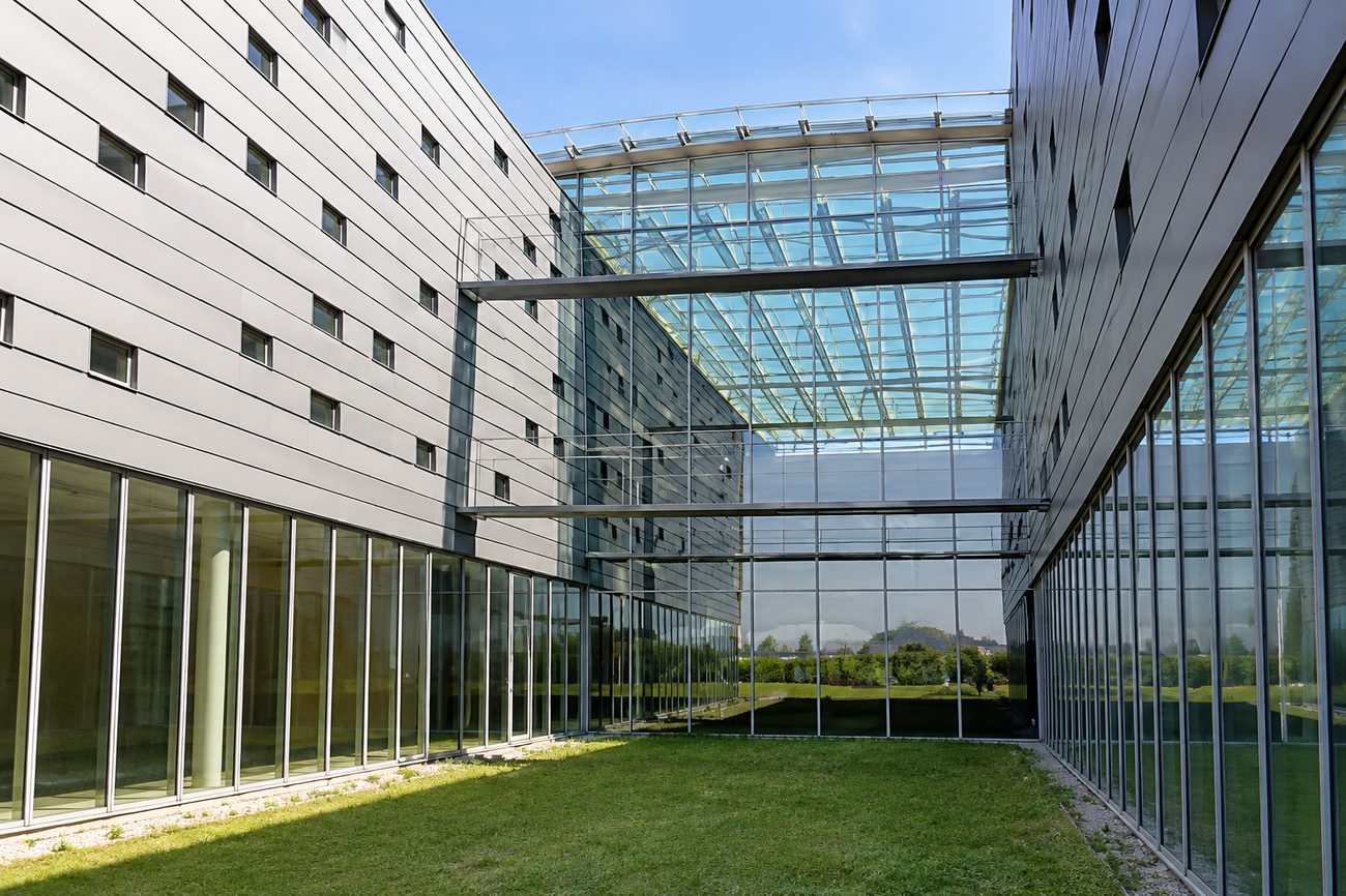 Glasdach auf Stahlkonstruktion